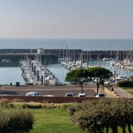 La Goelette Apartment *